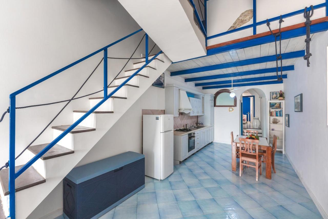 Casa Sottorar - Loft Open Space in Corricella Procida Exterior foto